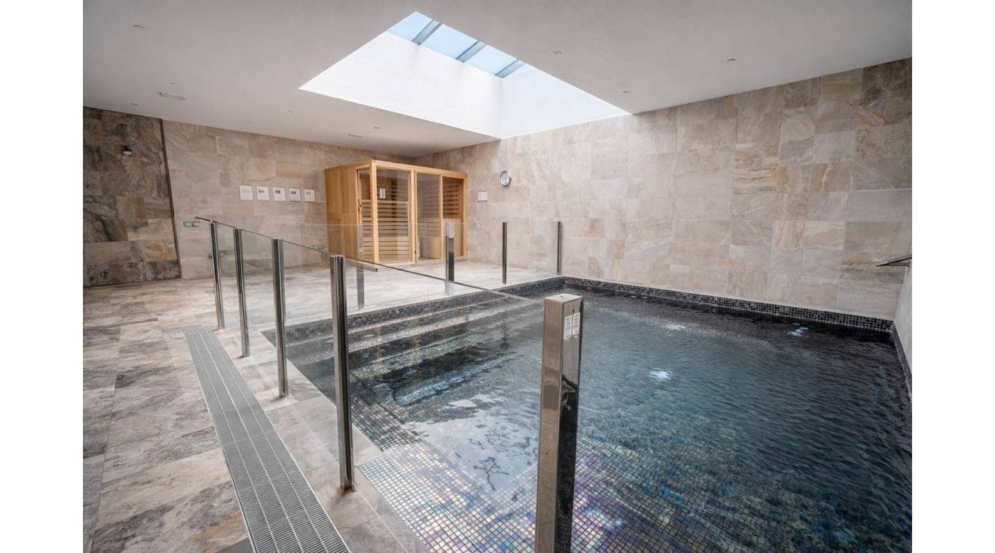 2 quarto Penthouse para venda em El Raso com piscina garagem - 279 950 € (Ref: 9739117)