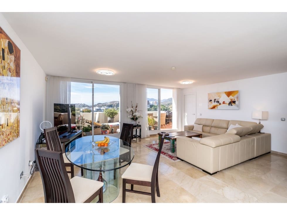 3 chambre Appartement à vendre à Benahavis avec piscine garage - 499 900 € (Ref: 10078957)