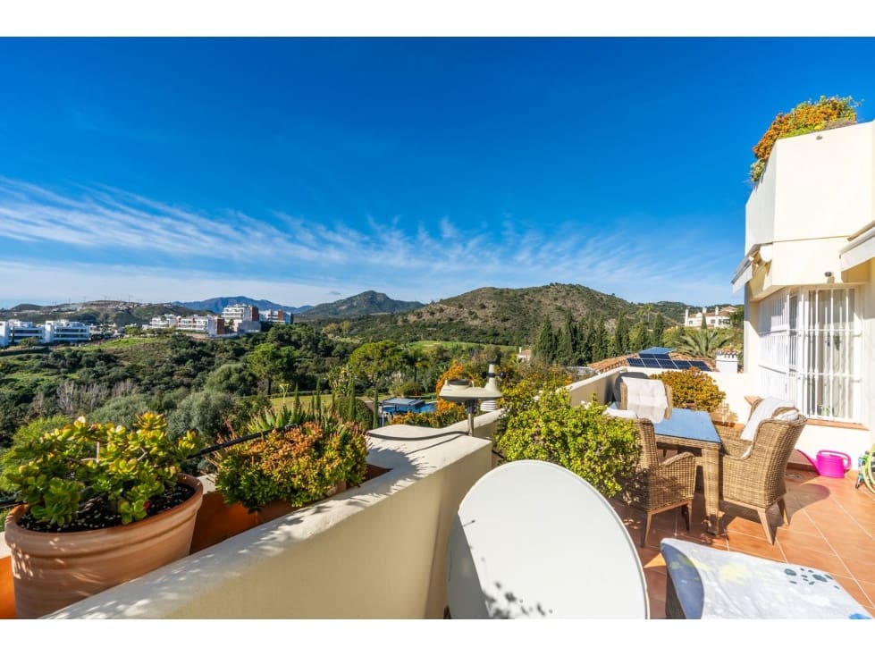 3 chambre Appartement à vendre à Benahavis avec piscine garage - 499 900 € (Ref: 10078957)