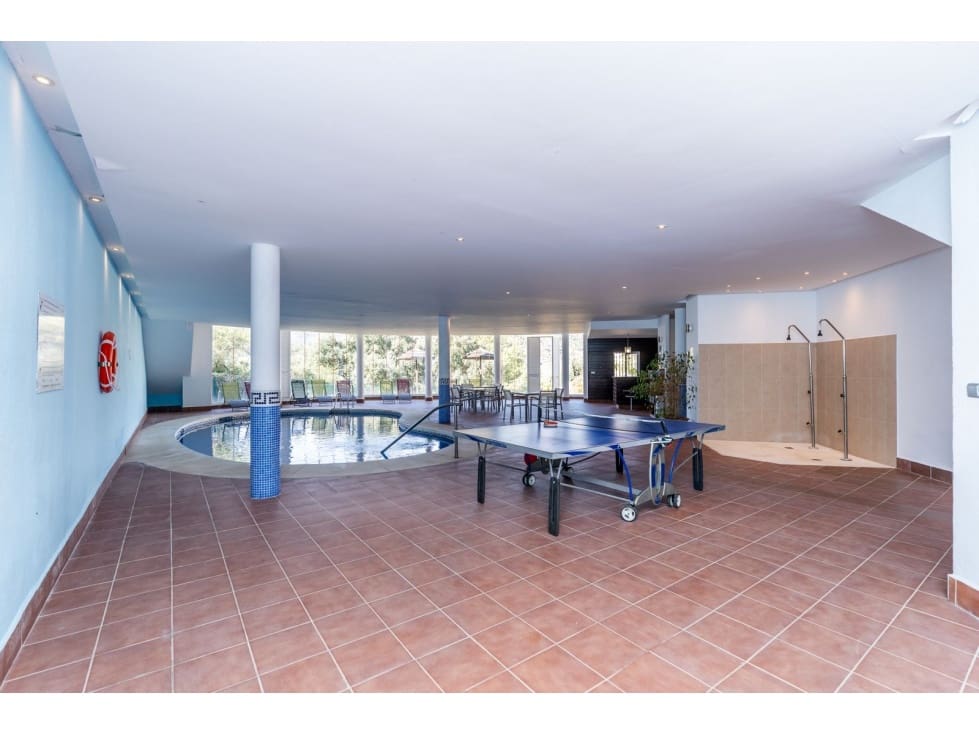 3 chambre Appartement à vendre à Benahavis avec piscine garage - 499 900 € (Ref: 10078957)