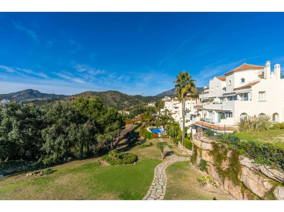 3 chambre Appartement à vendre à Benahavis avec piscine garage - 499 900 € (Ref: 10078957)