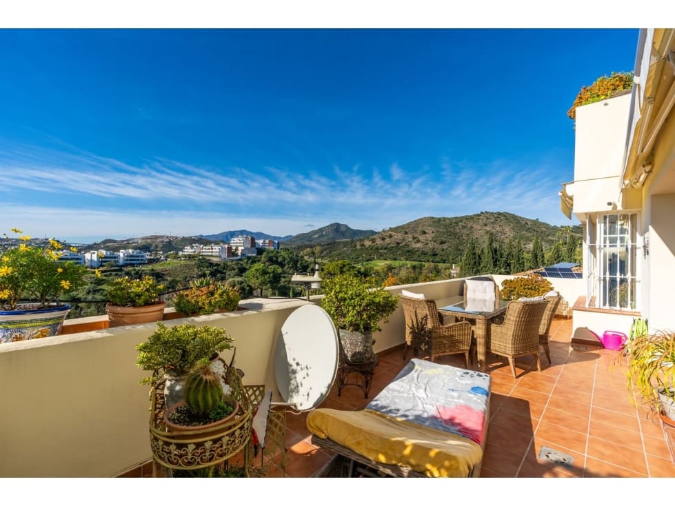 3 chambre Appartement à vendre à Benahavis avec piscine garage - 499 900 € (Ref: 10078957)