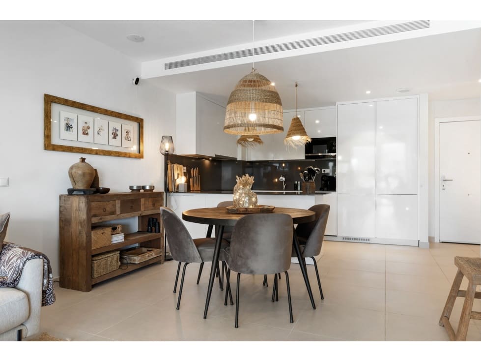 2 sovrum Lägenhet till salu i Estepona med pool garage - 495 000 € (Ref: 10078962)