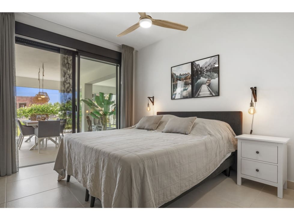 2 sovrum Lägenhet till salu i Estepona med pool garage - 495 000 € (Ref: 10078962)