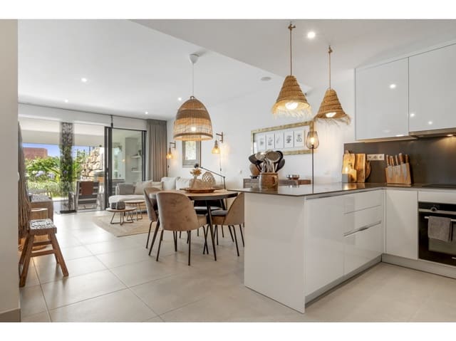 2 sovrum Lägenhet till salu i Estepona Golf, Estepona med pool garage - 495 000 € (Ref: 10078962)