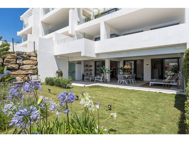 2 sovrum Lägenhet till salu i Estepona Golf, Estepona med pool garage - 495 000 € (Ref: 10078962)