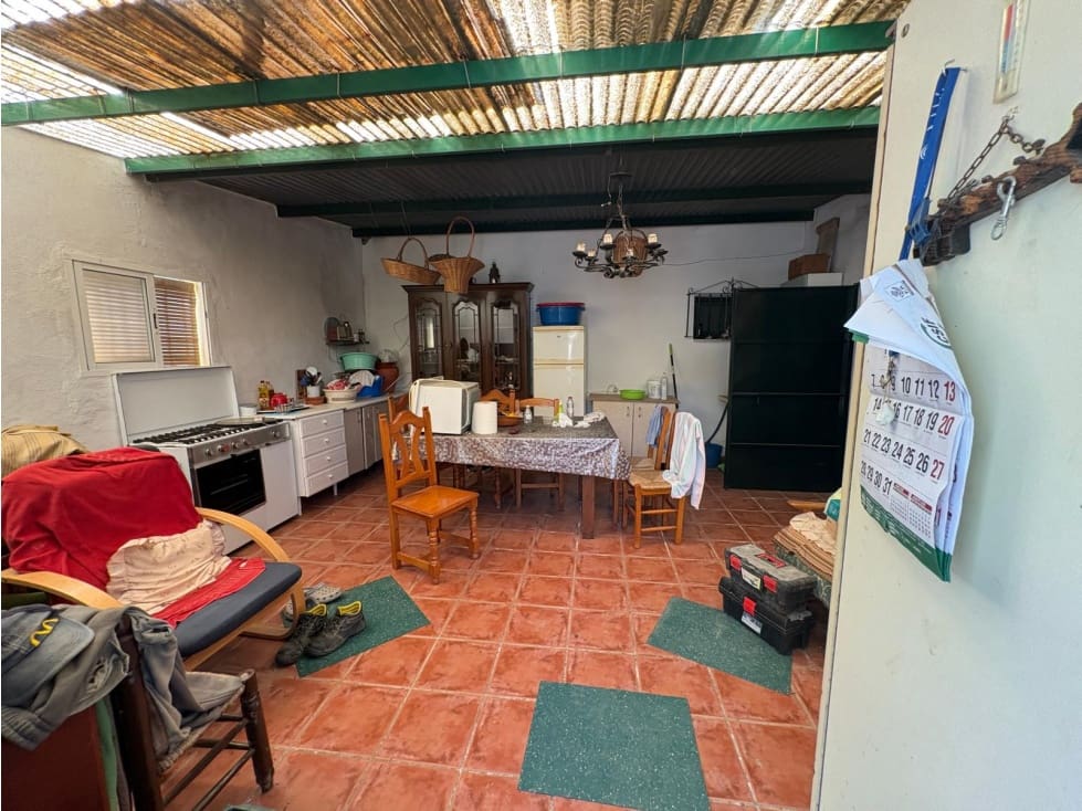 Mark till salu i Estepona - 1 800 000 € (Ref: 10078965)