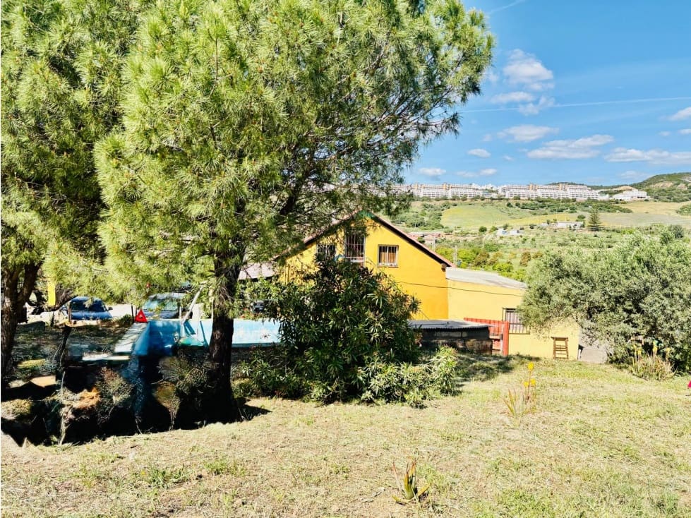Mark till salu i Estepona - 1 800 000 € (Ref: 10078965)