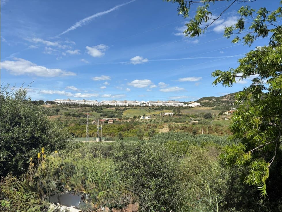 Mark till salu i Estepona - 1 800 000 € (Ref: 10078965)