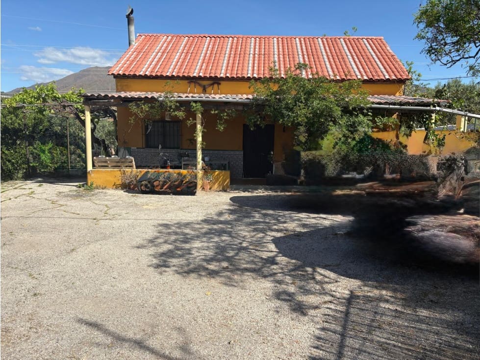 Mark till salu i Estepona - 1 800 000 € (Ref: 10078965)