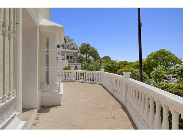 3 bedroom Terraced Villa for sale in Benahavís with pool - € 550,000 (Ref: 10078966)
