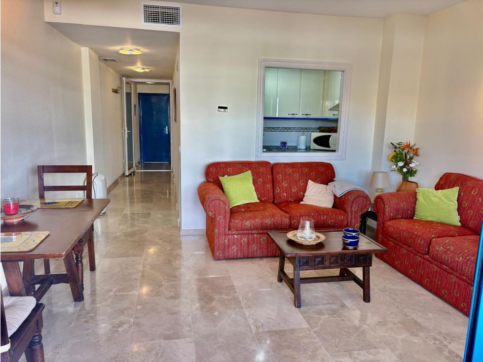Appartement de 1 chambre à louer à Manilva avec piscine garage - 1 050 € (Ref: 10086745)