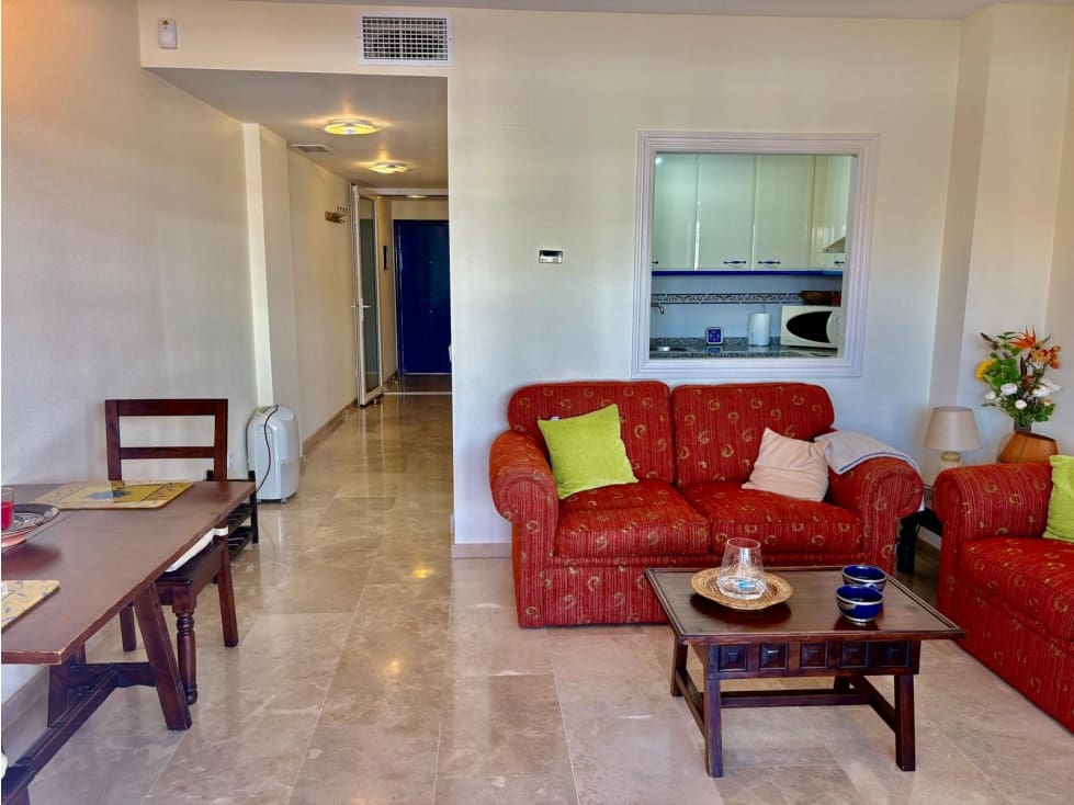 Appartement de 1 chambre à louer à Manilva avec piscine garage - 1 050 € (Ref: 10086745)
