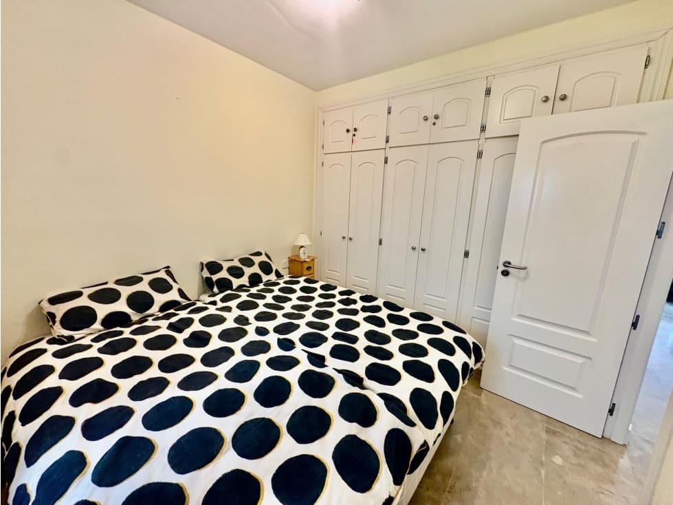 Appartement de 1 chambre à louer à Manilva avec piscine garage - 1 050 € (Ref: 10086745)
