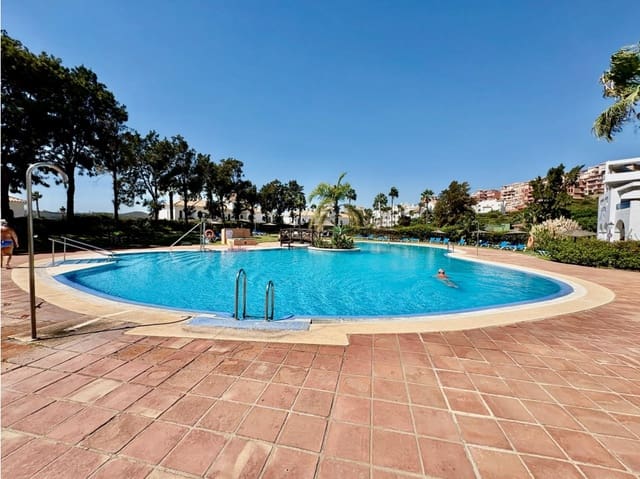 Appartement de 1 chambre à louer à La Duquesa / Puerto de la Duquesa, Manilva - 1 050 € (Ref: 10086745)