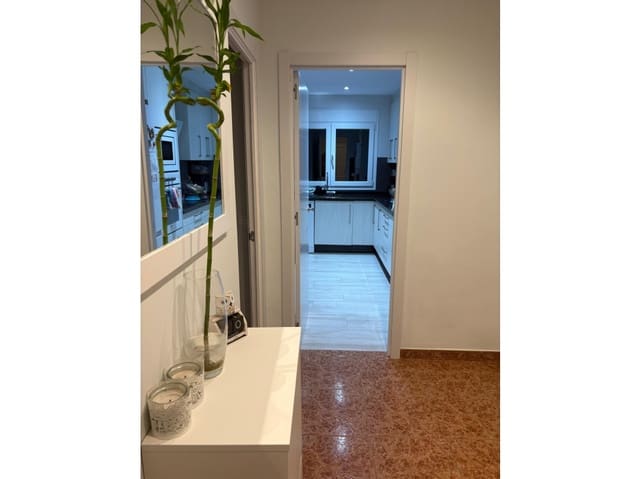 3 bedroom Apartment for rent in Manilva with garage - € 1,200 (Ref: 10156941)