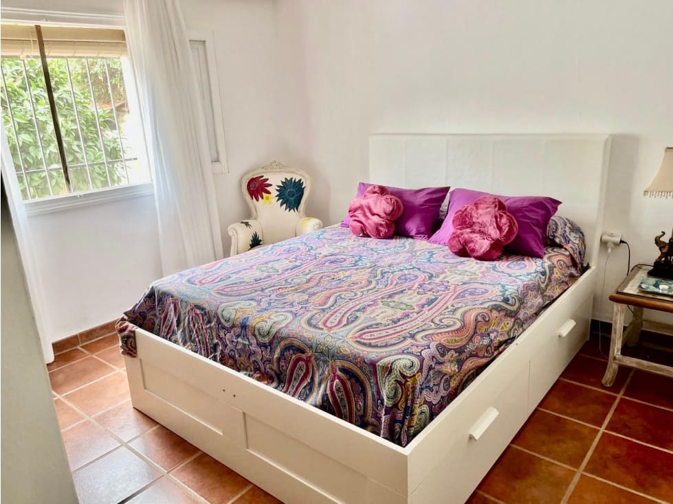 2 sovrum Finca/Hus på landet att hyra i Casares med pool - 2 500 € (Ref: 10156942)