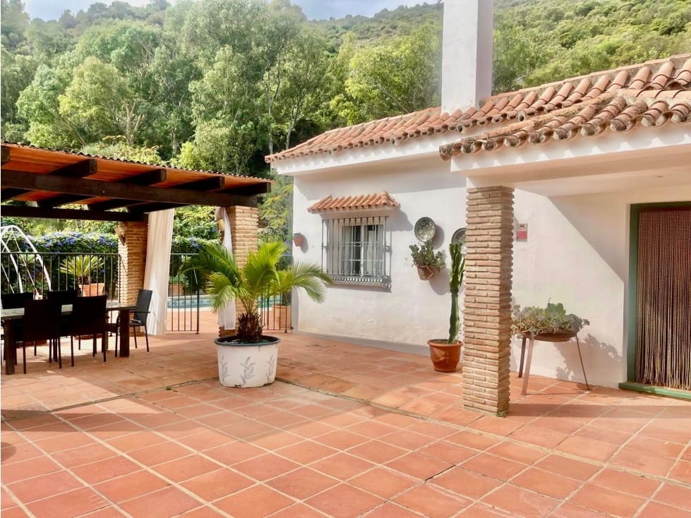 2 sovrum Finca/Hus på landet att hyra i Casares med pool - 2 500 € (Ref: 10156942)