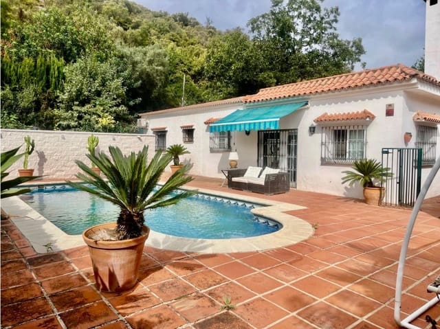 Finca/Maison de Campagne de 2 chambres à louer à Casares - 2 500 € (Ref: 10156942)