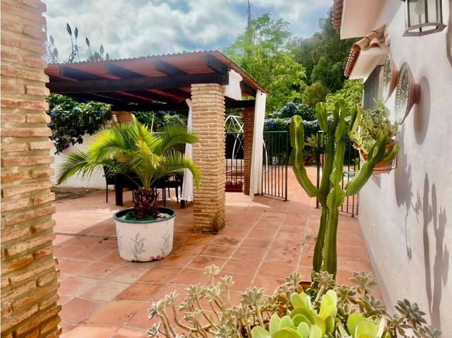 Finca/Maison de Campagne de 2 chambres à louer à Casares - 2 500 € (Ref: 10156942)
