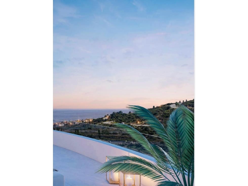 2 makuuhuone Huoneisto myytävänä paikassa La Alcaidesa mukana uima-altaan - 745 000 € (Ref: 8002940)