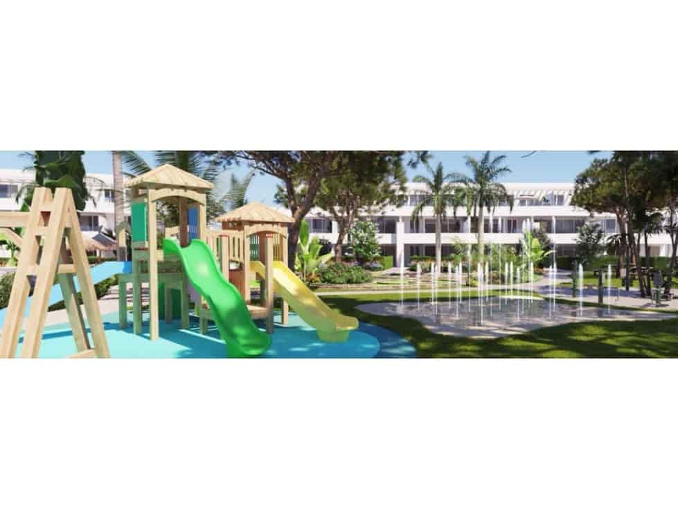 2 makuuhuone Huoneisto myytävänä paikassa La Alcaidesa mukana uima-altaan - 745 000 € (Ref: 8002940)