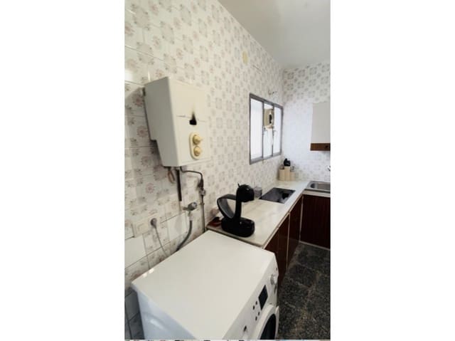 3 soveværelse Byhus til leje i Manilva - € 1.100 (Ref: 8019177)
