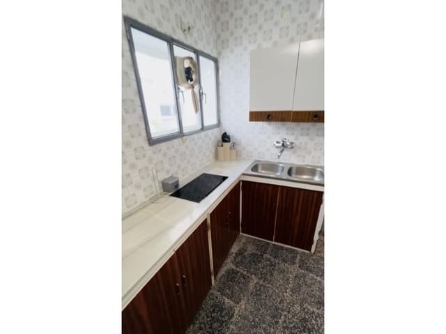 3 soveværelse Byhus til leje i Manilva - € 1.100 (Ref: 8019177)