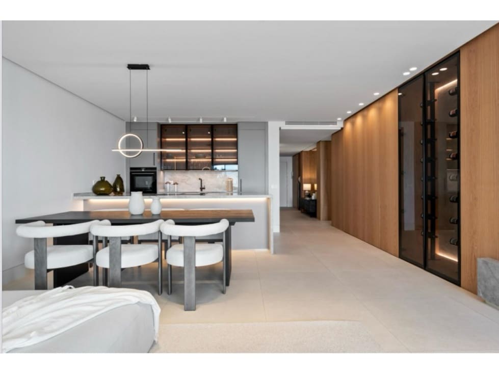 3 quarto Apartamento para venda em Estepona com piscina - 1 995 000 € (Ref: 8182739)