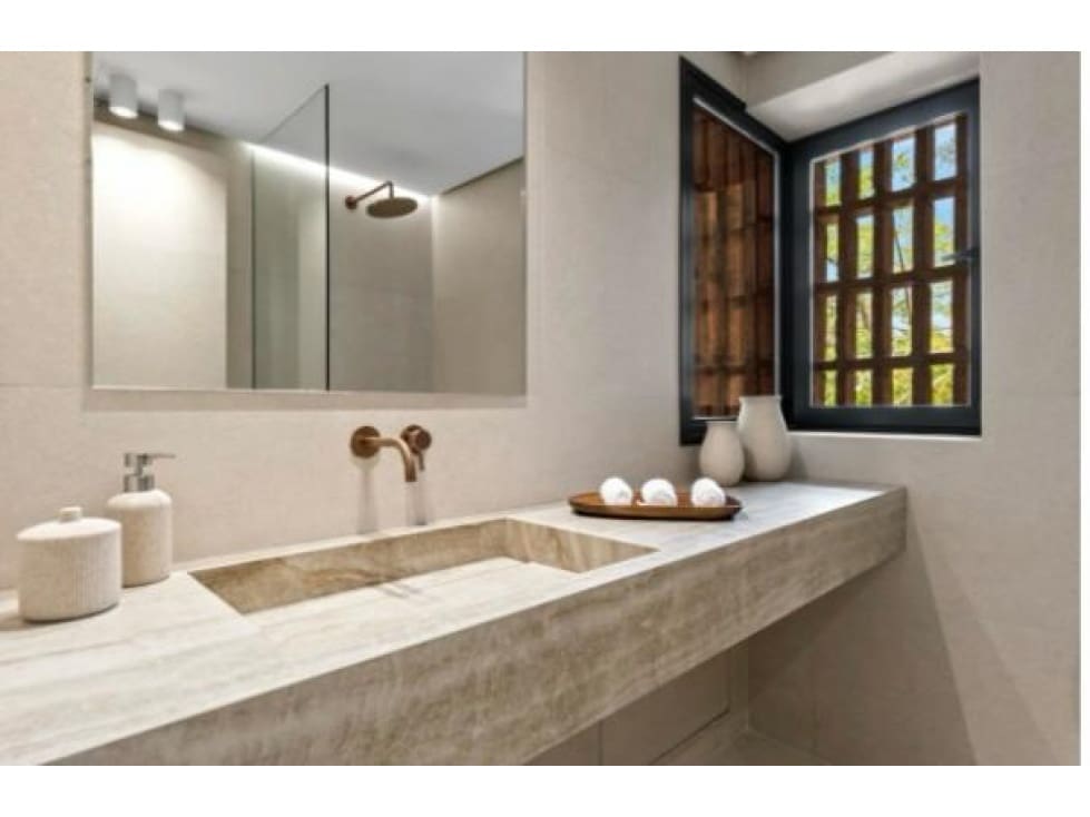 3 quarto Apartamento para venda em Estepona com piscina - 1 995 000 € (Ref: 8182739)