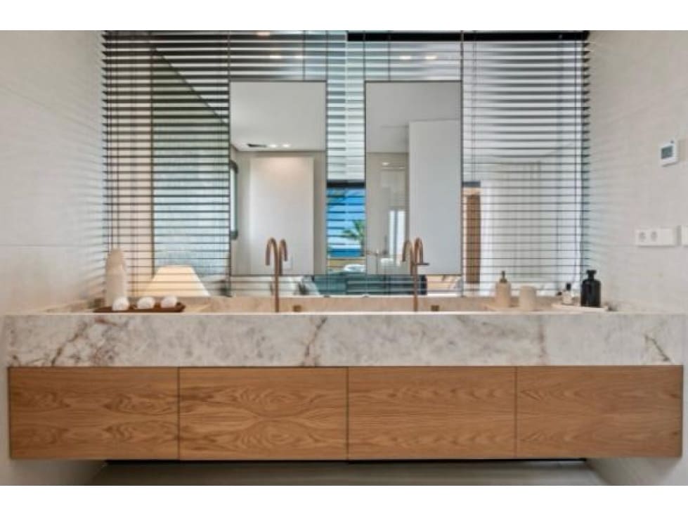 3 quarto Apartamento para venda em Estepona com piscina - 1 995 000 € (Ref: 8182739)