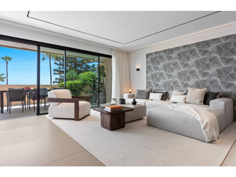 3 quarto Apartamento para venda em Estepona com piscina - 1 995 000 € (Ref: 8182739)