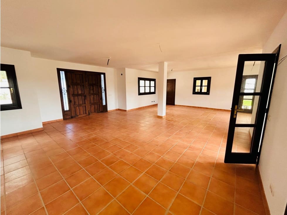 5 chambre Villa/Maison à vendre à Casares avec piscine - 1 645 000 € (Ref: 8287222)