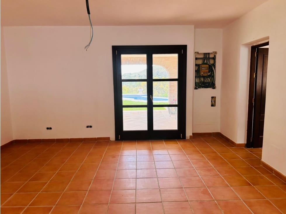 5 chambre Villa/Maison à vendre à Casares avec piscine - 1 645 000 € (Ref: 8287222)