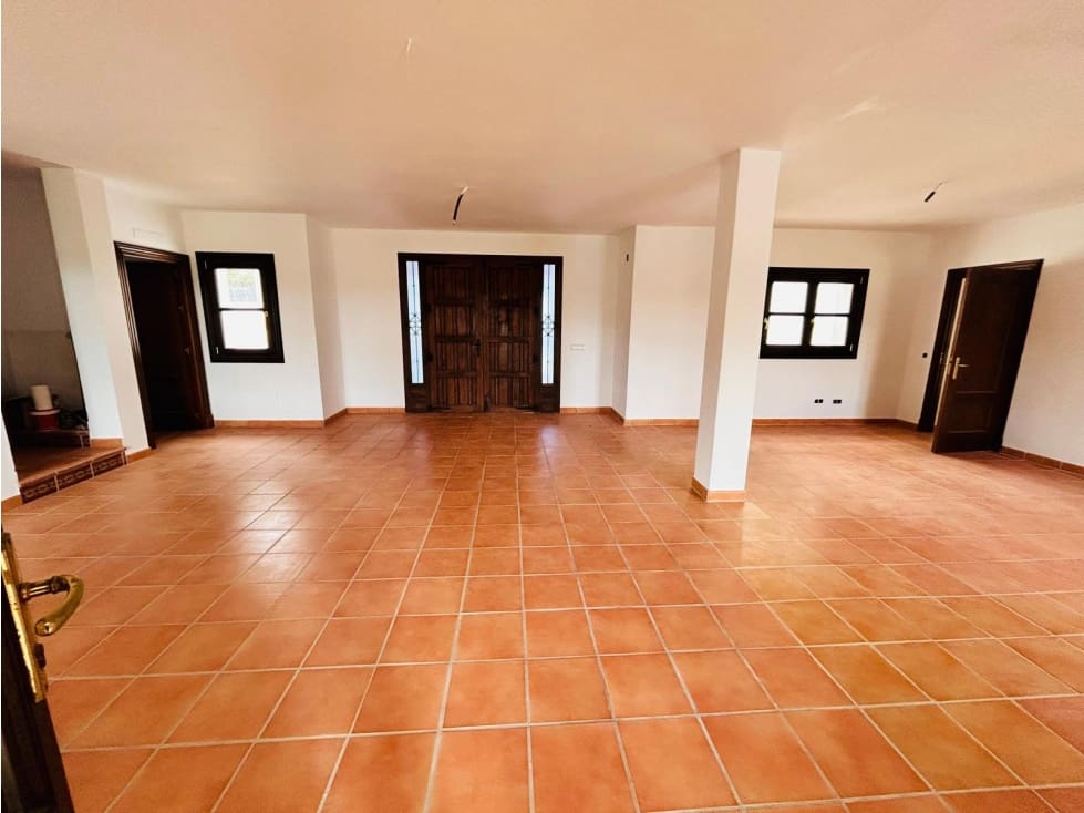 5 chambre Villa/Maison à vendre à Casares avec piscine - 1 645 000 € (Ref: 8287222)