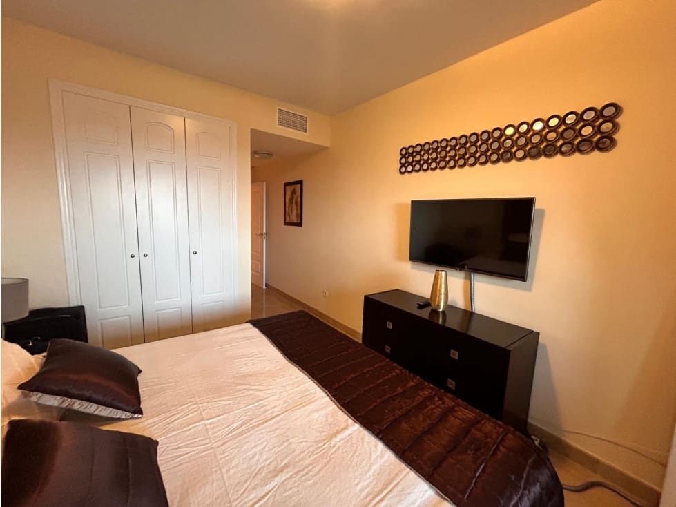 2 bedroom Apartment for rent in Manilva with pool - € 1,300 (Ref: 8531350)