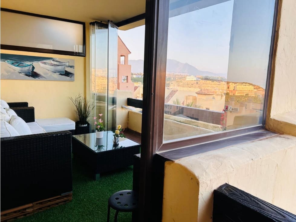 2 bedroom Apartment for rent in Manilva with pool - € 1,300 (Ref: 8531350)