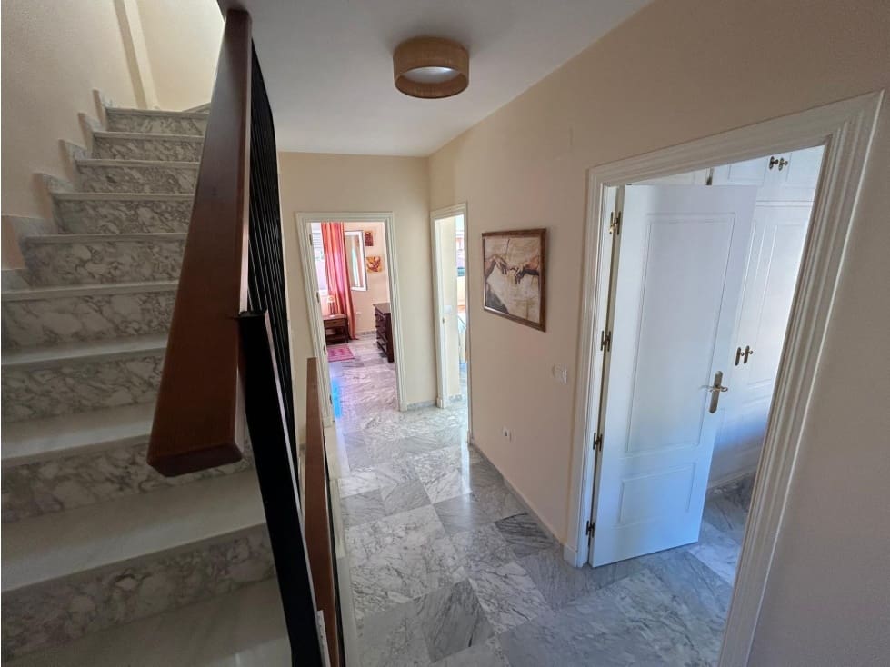 4 camera da letto Casa da affittare in Manilva con piscina garage - 1.900 € (Rif: 8690834)