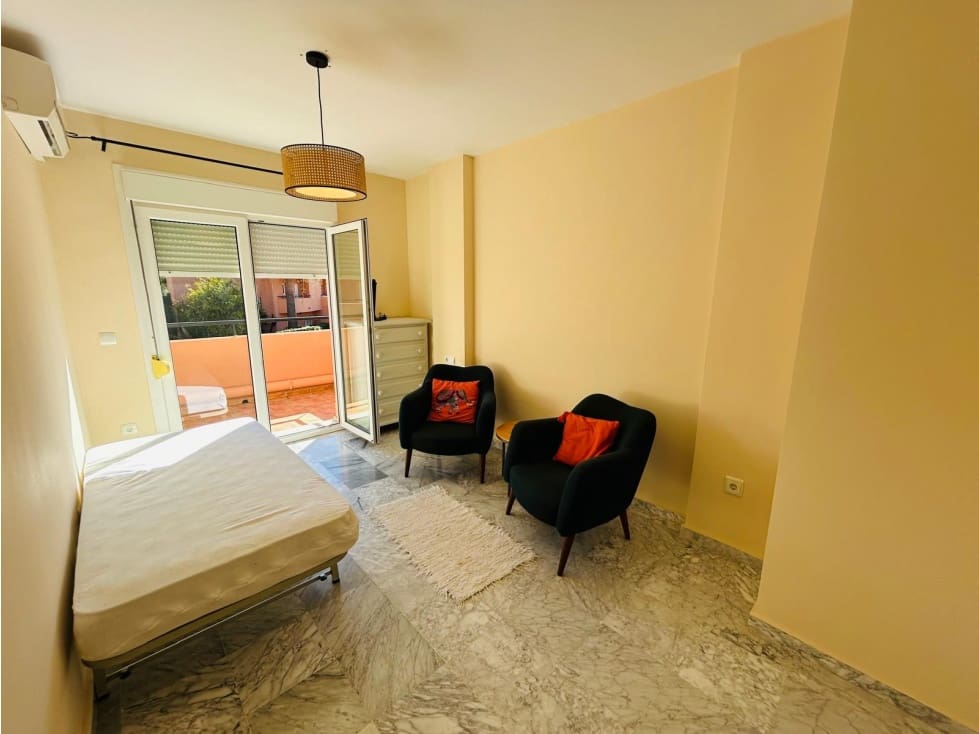 4 camera da letto Casa da affittare in Manilva con piscina garage - 1.900 € (Rif: 8690834)
