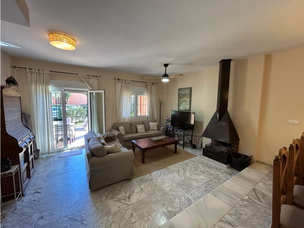4 camera da letto Casa da affittare in Manilva con piscina garage - 1.900 € (Rif: 8690834)