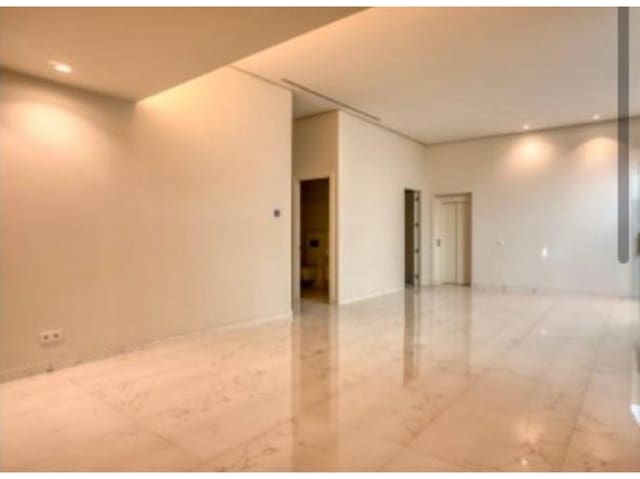 Chalet de 4 habitaciones en Benahavís en venta con piscina - 4.200.000 € (Ref: 8721677)