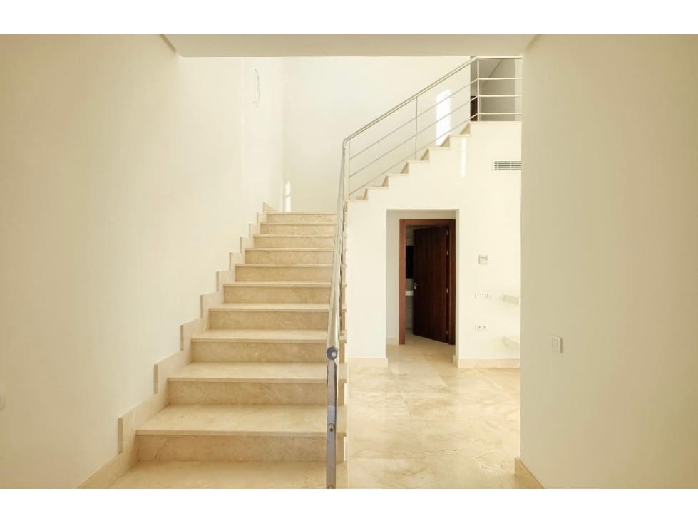 Chalet de 4 habitaciones en Benahavís en venta con piscina - 2.300.000 € (Ref: 8741014)