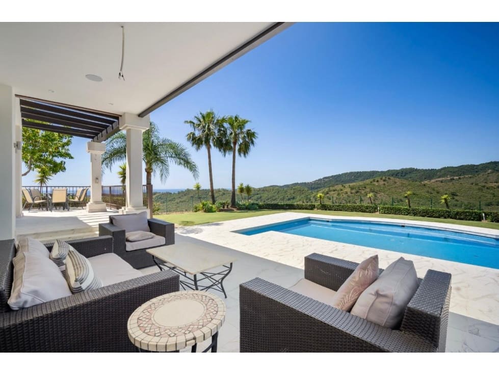 Chalet de 6 habitaciones en Benahavís en venta con piscina - 2.475.000 € (Ref: 8742917)