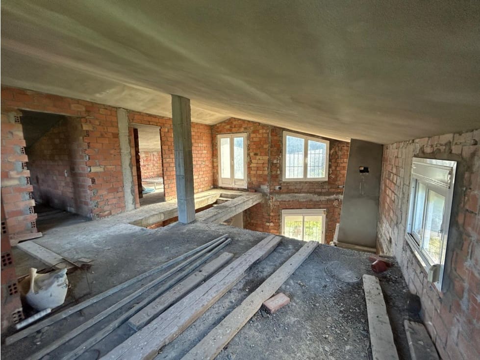 5 slaapkamer Finca/Landhuis te koop in San Martin del Tesorillo - € 350.000 (Ref: 8777749)