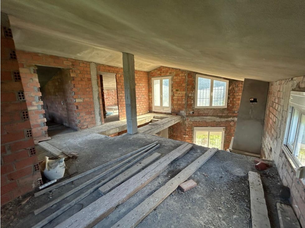 5 slaapkamer Finca/Landhuis te koop in San Martin del Tesorillo - € 350.000 (Ref: 8777749)