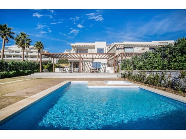 4 quarto Moradia para venda em Estepona com piscina - 4 500 000 € (Ref: 8821654)