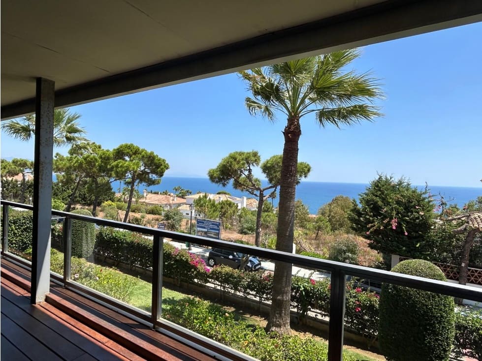 3 quarto Apartamento para venda em Manilva com piscina - 394 000 € (Ref: 9241122)