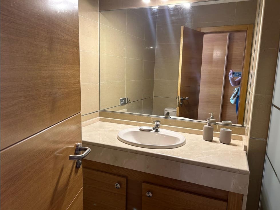 2 bedroom Apartment for rent in Manilva with pool - € 1,200 (Ref: 9241125)