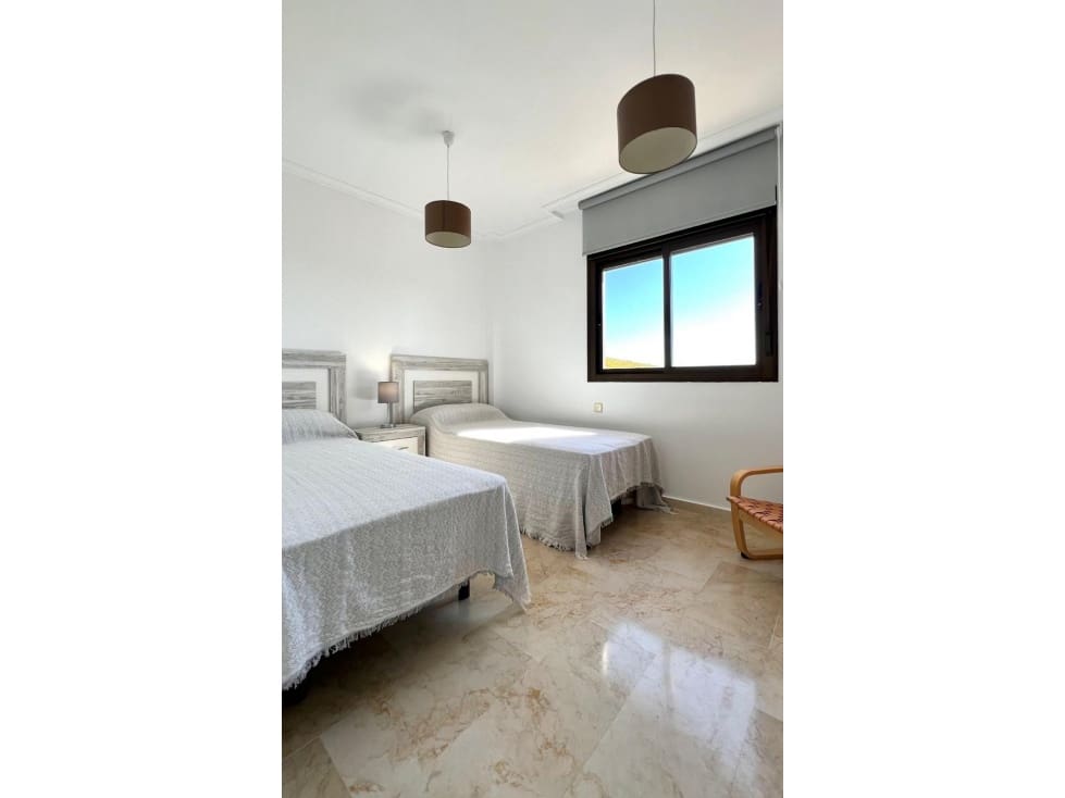 3 slaapkamer Appartement te huur in Casares met zwembad - € 1.300 (Ref: 9241126)
