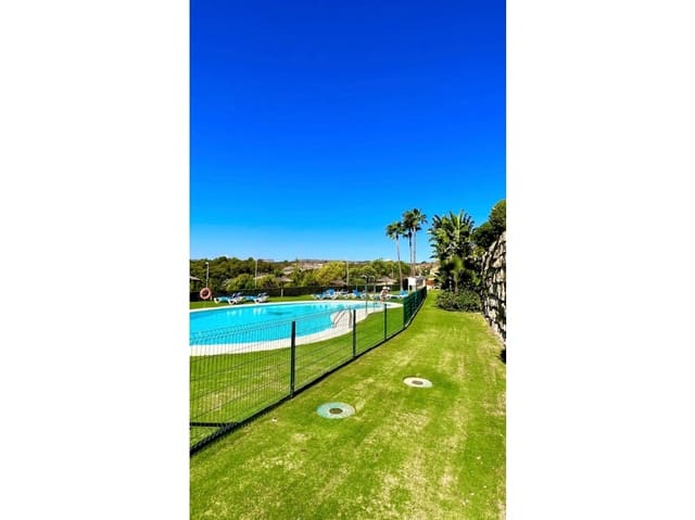 3 slaapkamer Appartement te huur in Casares met zwembad - € 1.300 (Ref: 9241126)